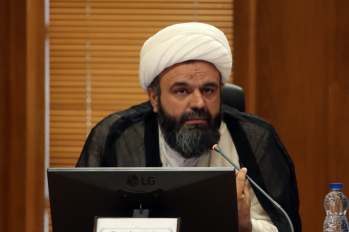 پیگیری فوری پروژه‌های معطل و حمایت از رانندگان زحمت‌کش ضروری است